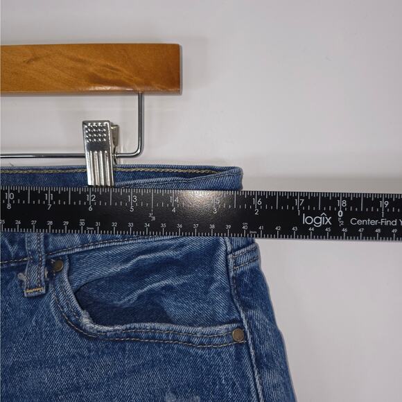 a.n.a A New Approach Shorts Womens 10P 4" High Rise Denim Boyfriend Short - Picture 5 of 7
